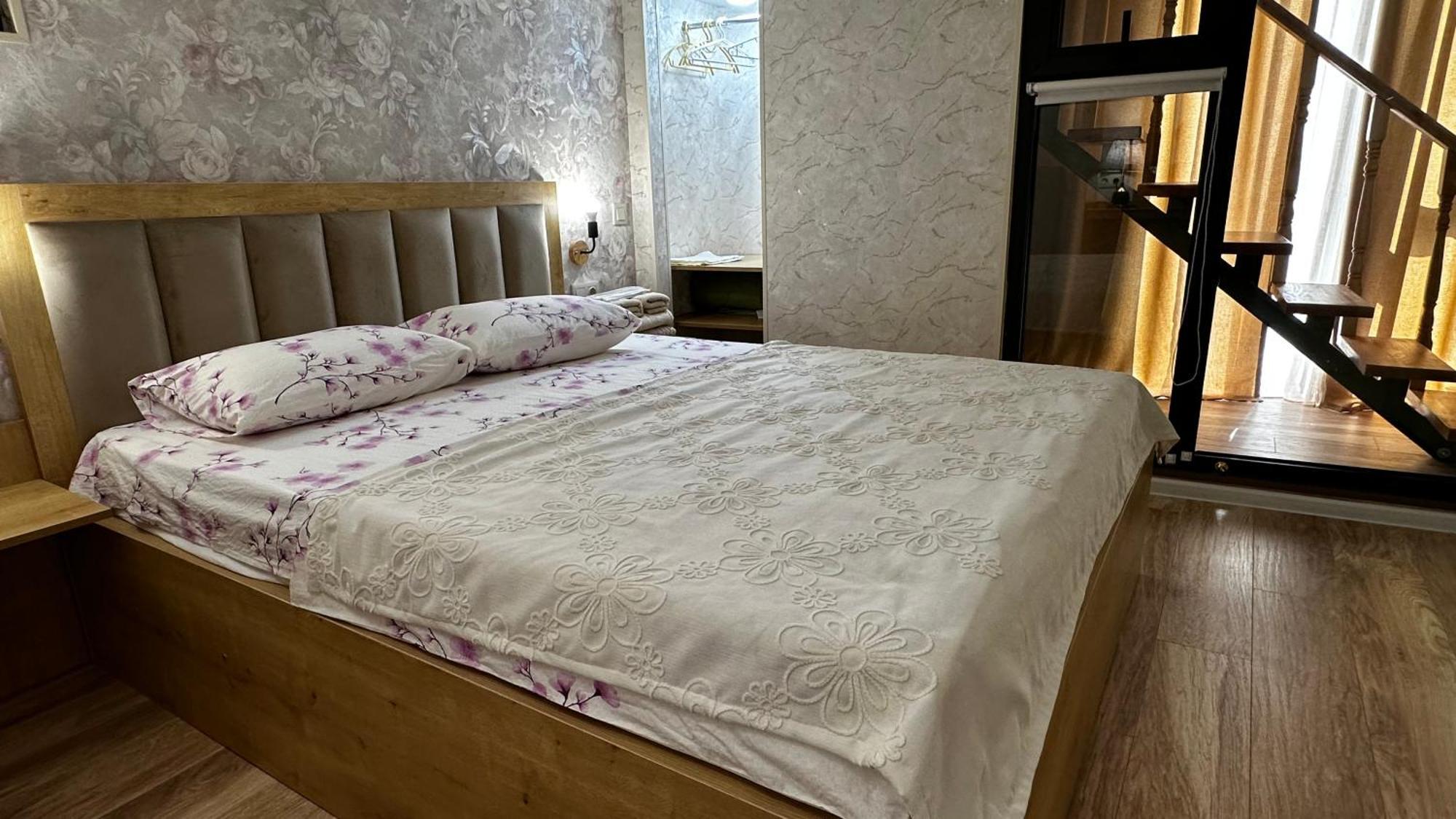 Made With Love Apartment تبليسي المظهر الخارجي الصورة